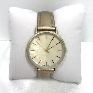 Minimalist Unisex Gold Leather Analog Watch With QRTZ Japanese Movement